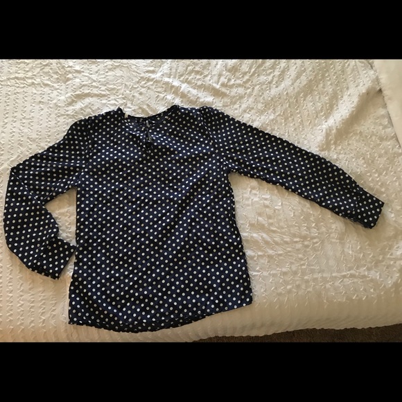 🌺NEW🌺Blue & white polka dots long sleeve blouse - Picture 4 of 8